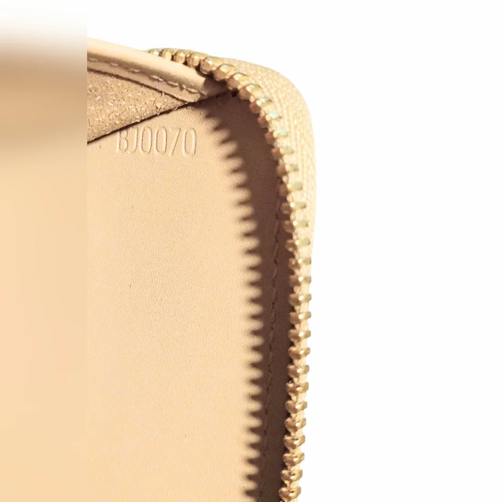 Louis Vuitton Monogram Vernis Compact Zippy Wallet W/ Box, Dustbag, & COA - Picture 14 of 16